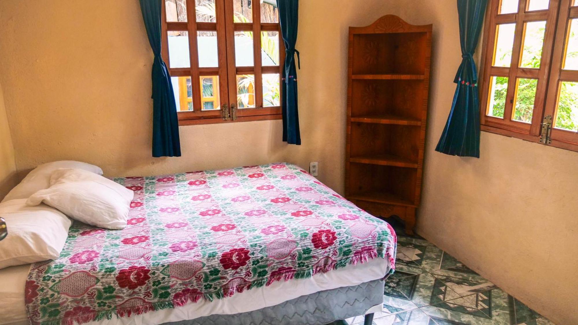 Ati Hostel & Beach Club سان ماركوس لا لاغونا المظهر الخارجي الصورة