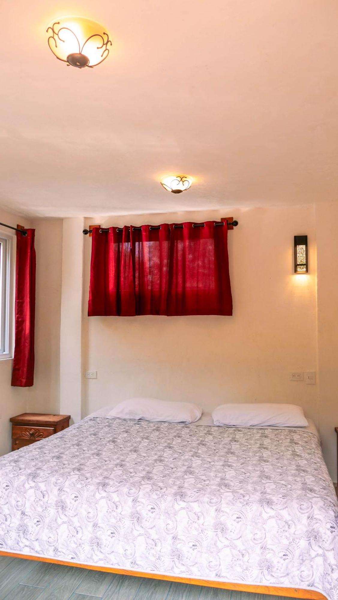 Ati Hostel & Beach Club سان ماركوس لا لاغونا المظهر الخارجي الصورة
